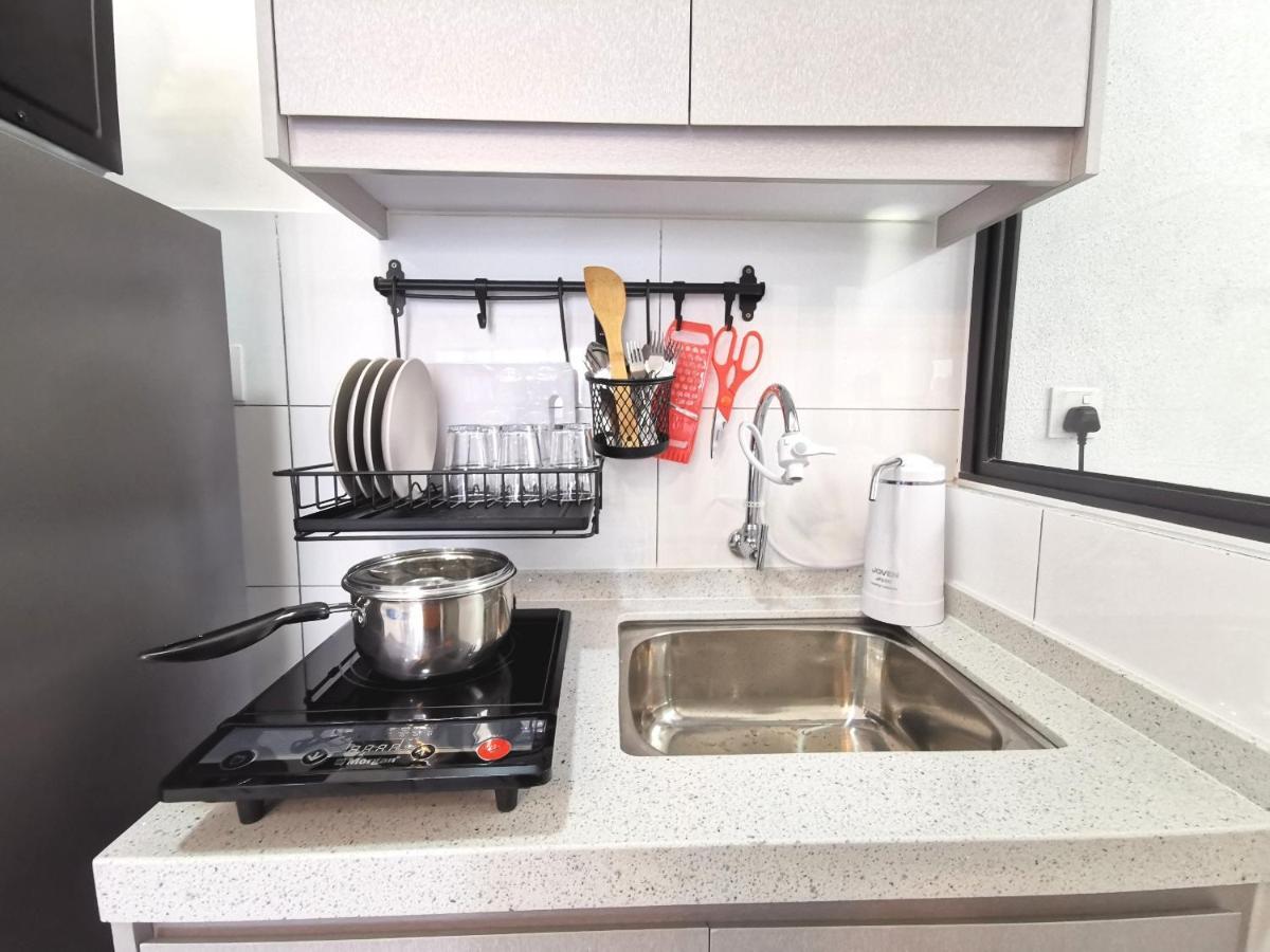 Traders Garden Apartment Черас Екстериор снимка